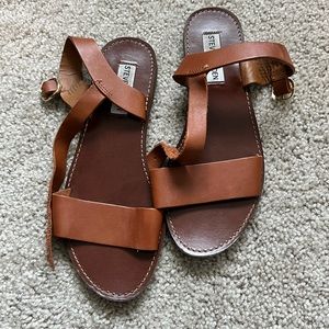 Used Steve Madden Sandal size Women’s 6.5